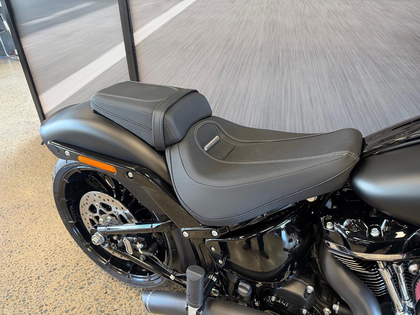 2026 HARLEY-DAVIDSON FXBR BREAKOUT (117) CRUISER