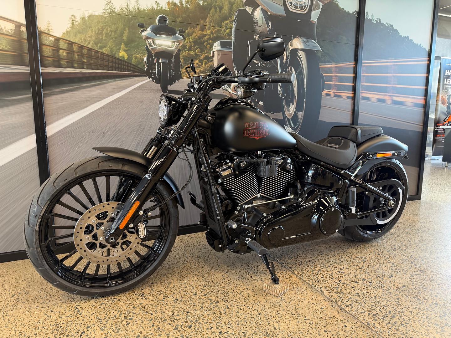 2026 HARLEY-DAVIDSON FXBR BREAKOUT (117) CRUISER