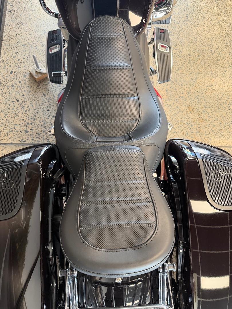 2021 HARLEY-DAVIDSON FLTRXSE CVO ROAD GLIDE (117) CRUISER