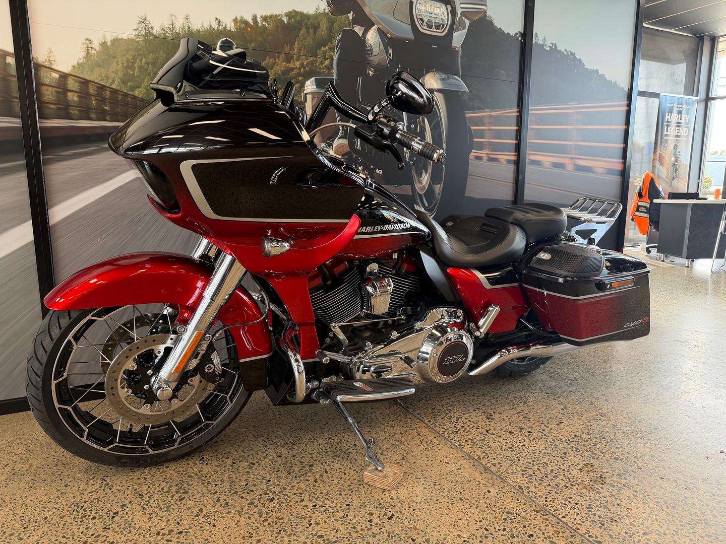 2021 HARLEY-DAVIDSON FLTRXSE CVO ROAD GLIDE (117) CRUISER