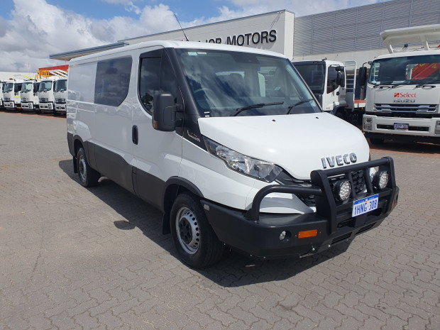 2021 IVECO DAILY MY17 35S17 8 SP AUTOMATIC VAN