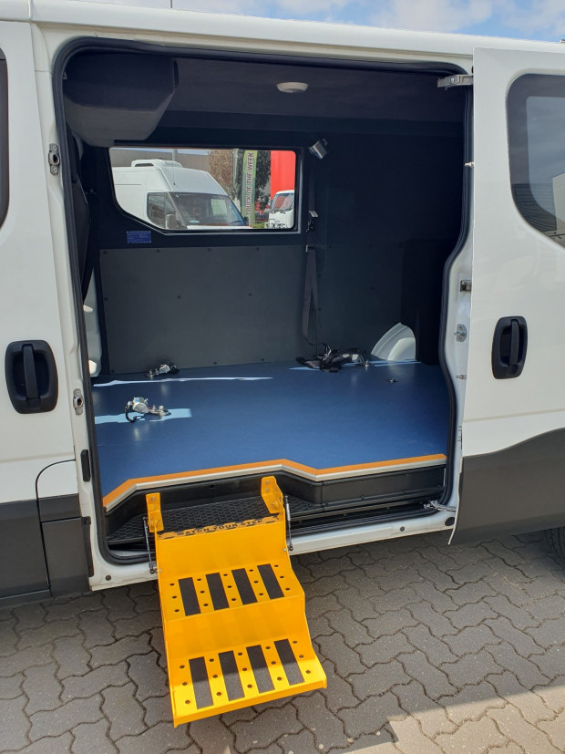 2021 IVECO DAILY MY17 35S17 8 SP AUTOMATIC VAN