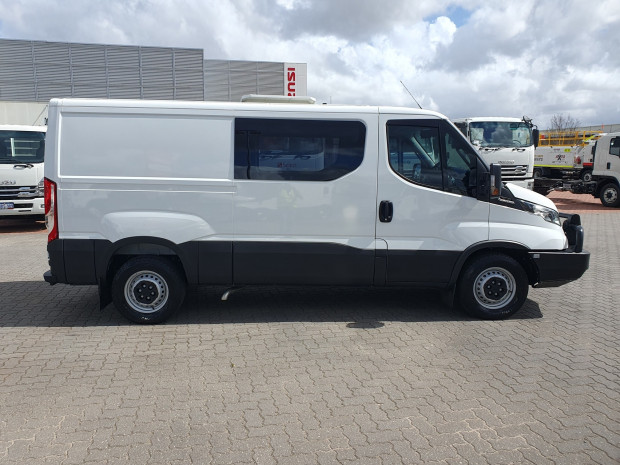 2021 IVECO DAILY MY17 35S17 8 SP AUTOMATIC VAN
