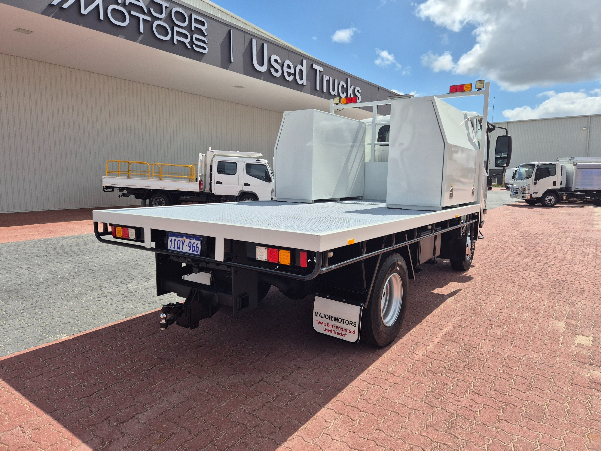 2016 ISUZU NPS N MY15 75/45-155 (4x4) 5 SP MANUAL C/CHAS AND TOOLBOXES