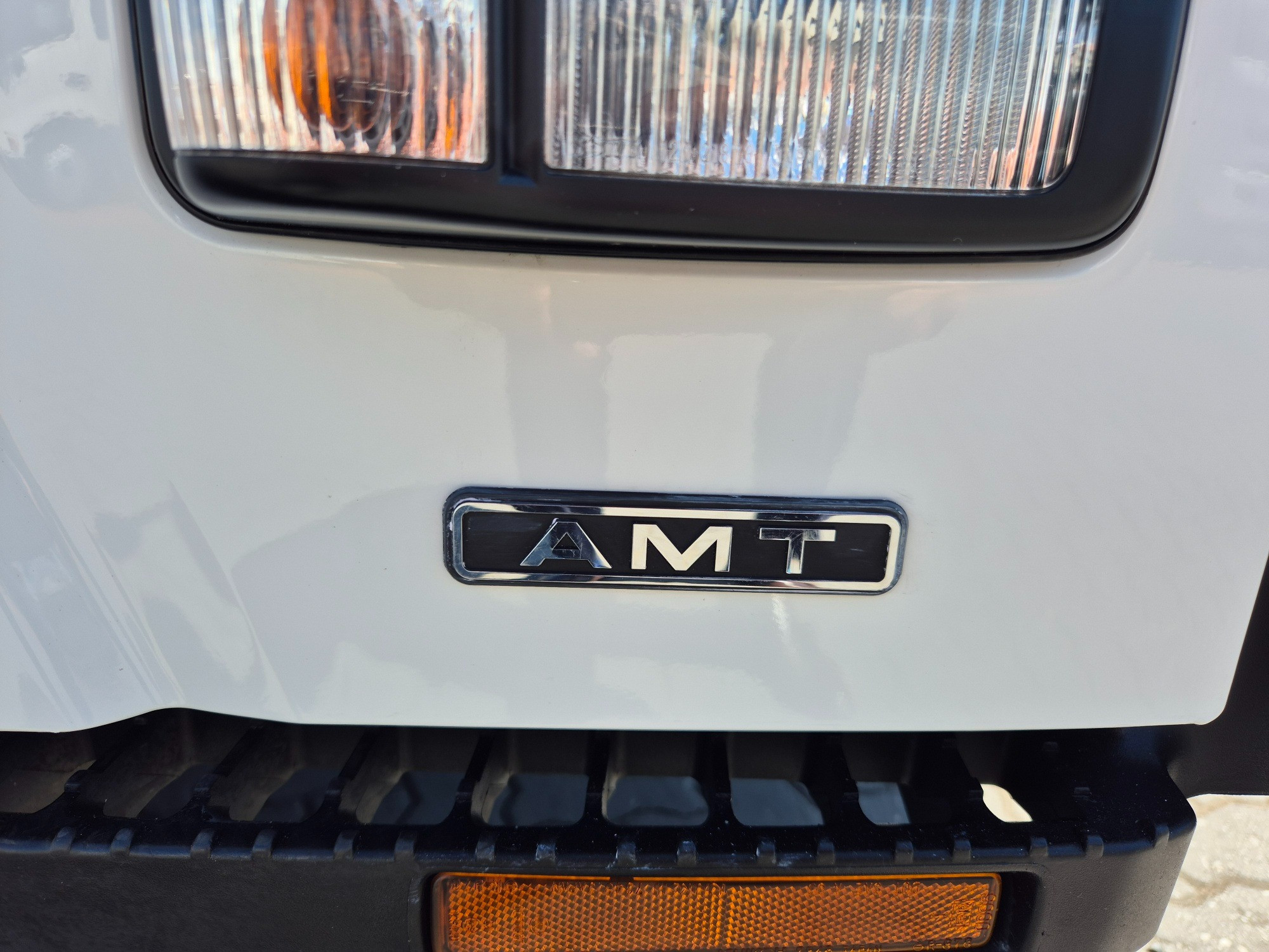 2014 ISUZU NPR NH 200 MEDIUM 6 SP AUTOMATED MANUAL SERVICE BODY