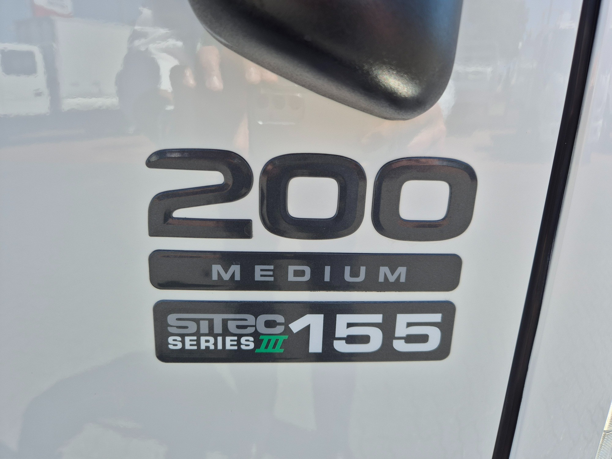 2014 ISUZU NPR NH 200 MEDIUM 6 SP AUTOMATED MANUAL SERVICE BODY