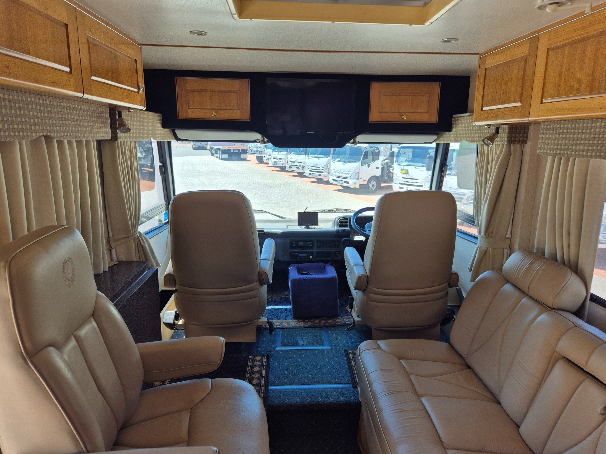 2003 ISUZU SWAGMAN MOTORHOME