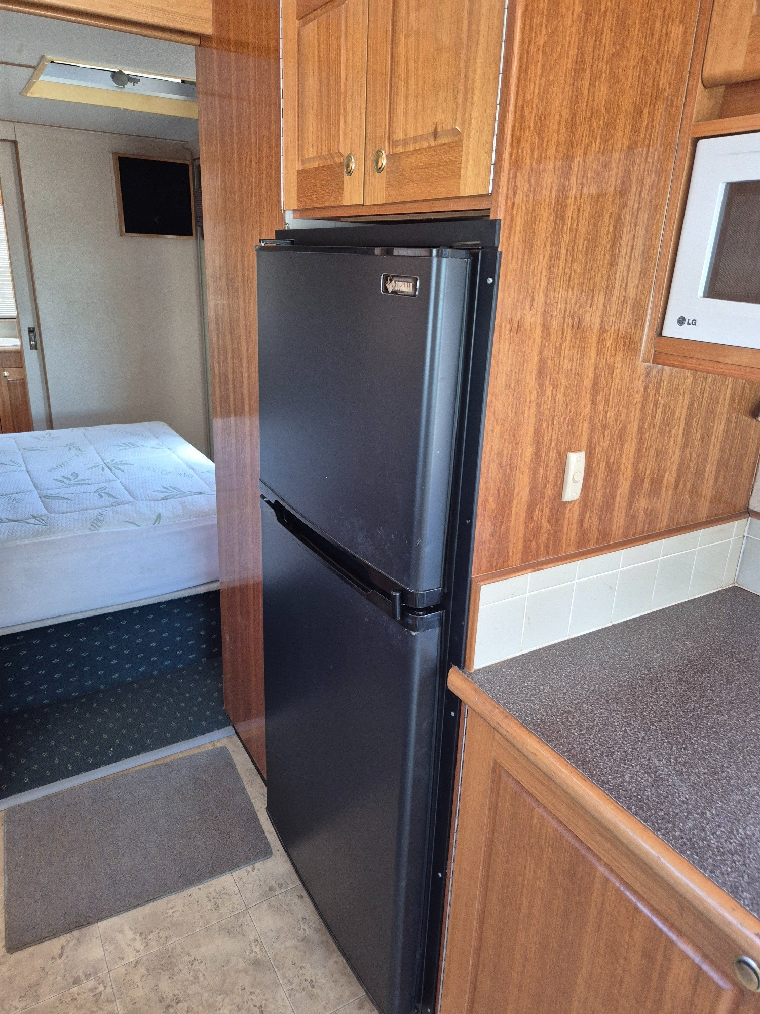 2003 ISUZU SWAGMAN MOTORHOME