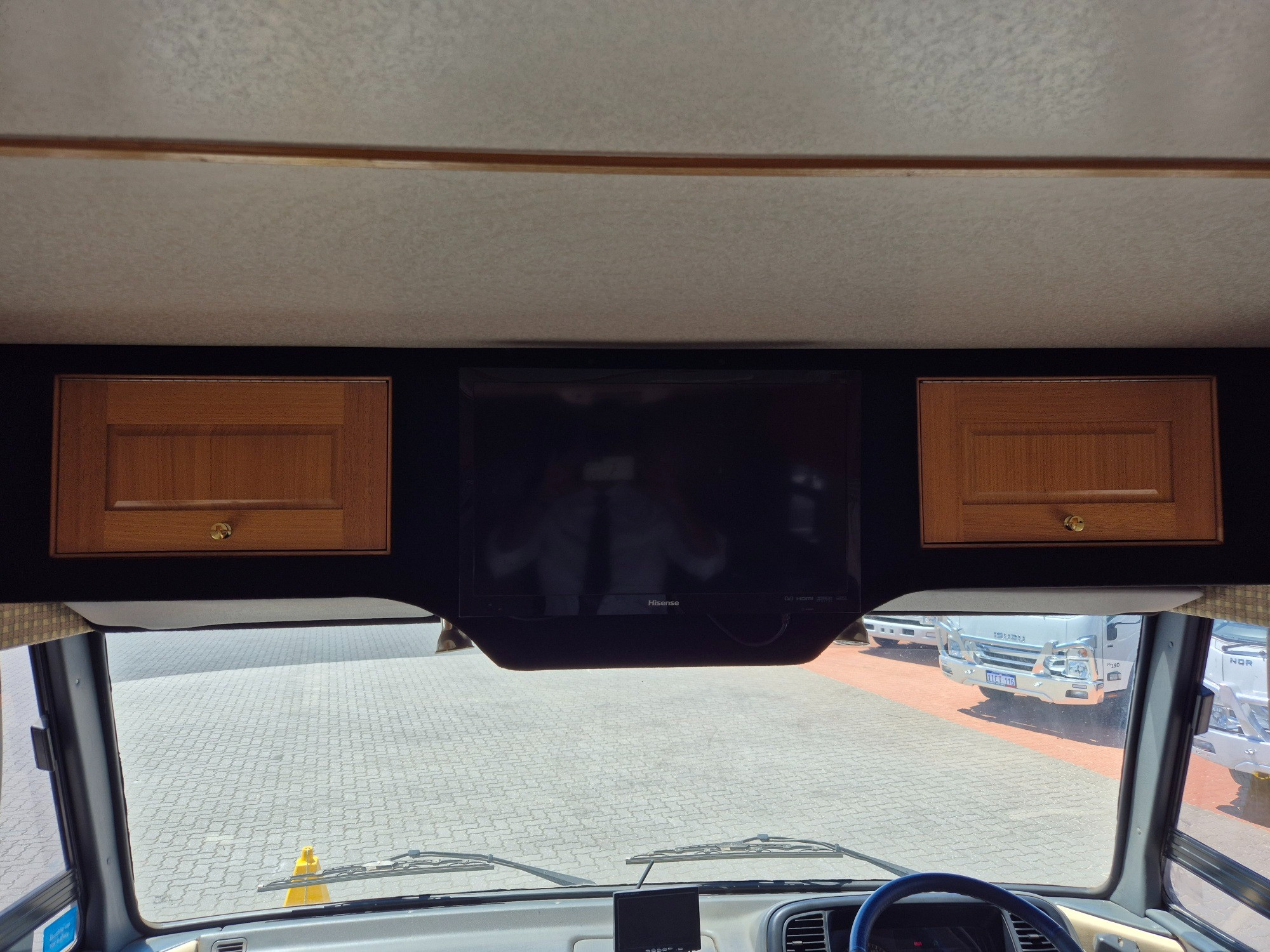 2003 ISUZU SWAGMAN MOTORHOME