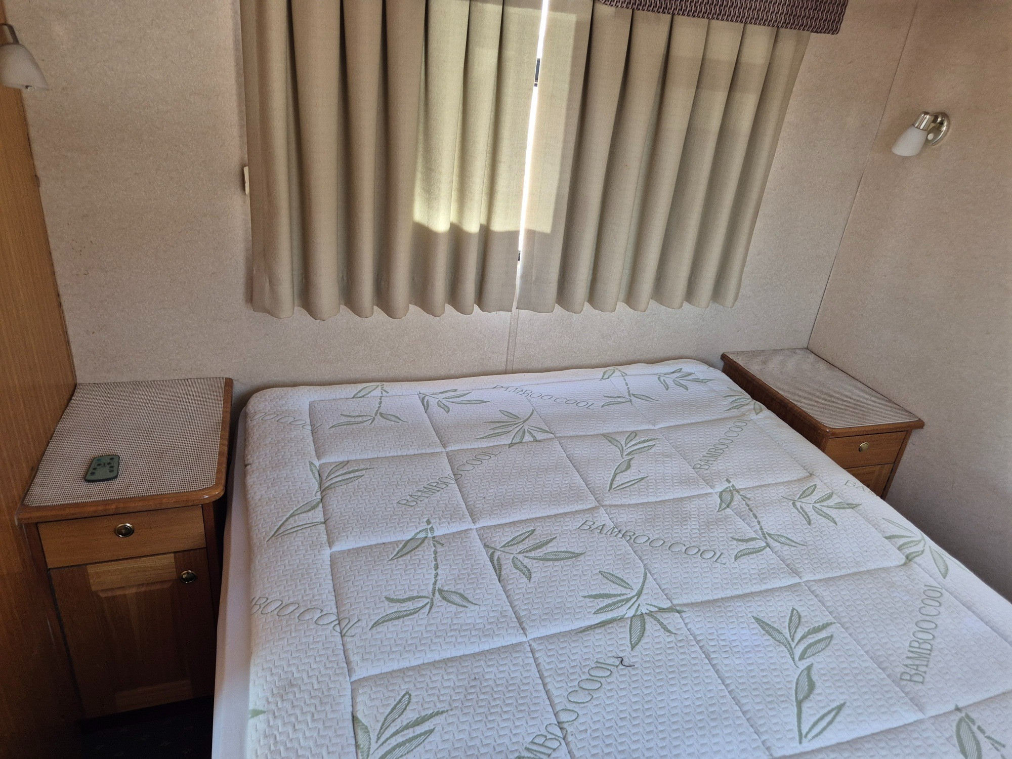2003 ISUZU SWAGMAN MOTORHOME