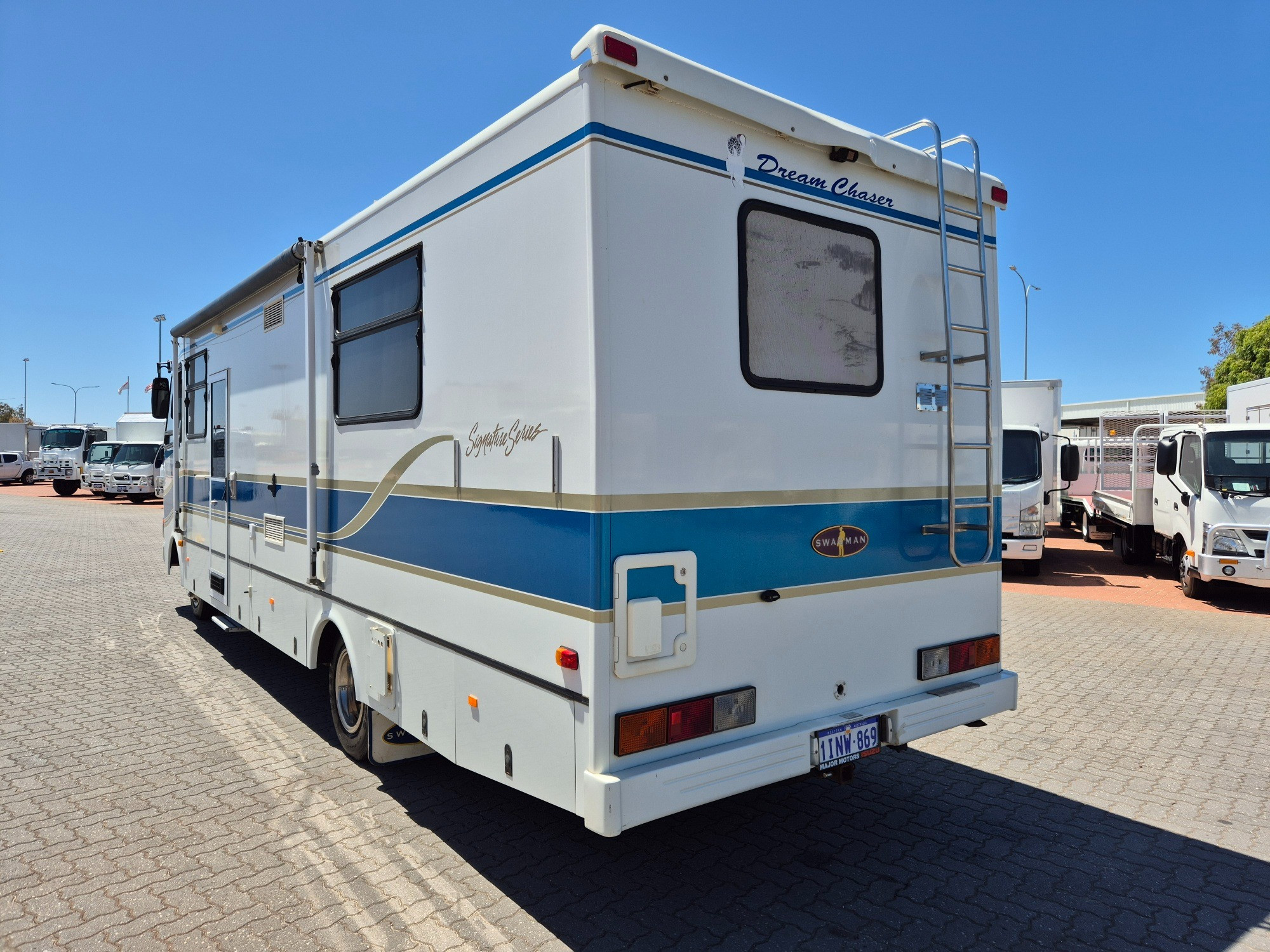 2003 ISUZU SWAGMAN MOTORHOME