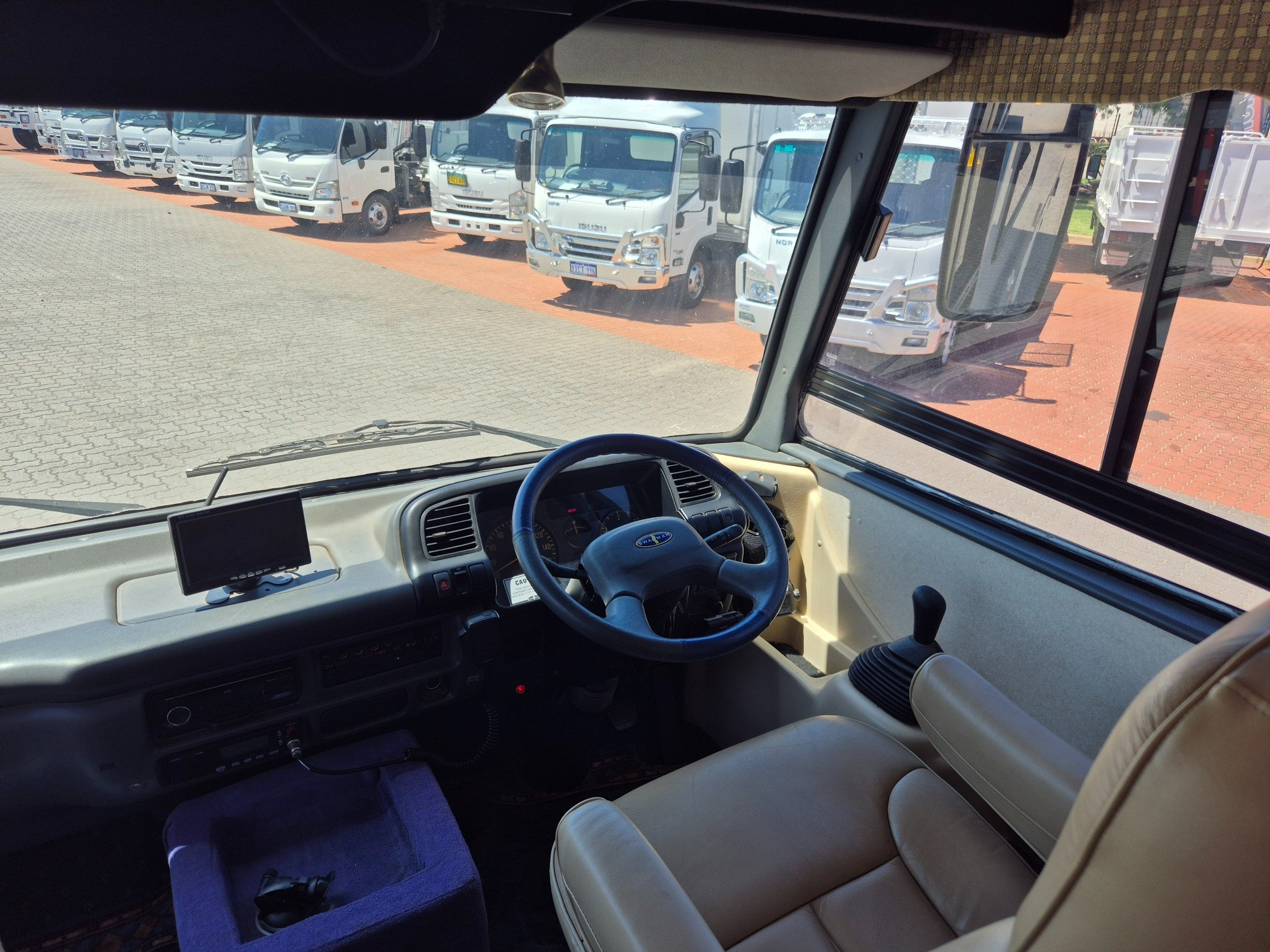 2003 ISUZU SWAGMAN MOTORHOME