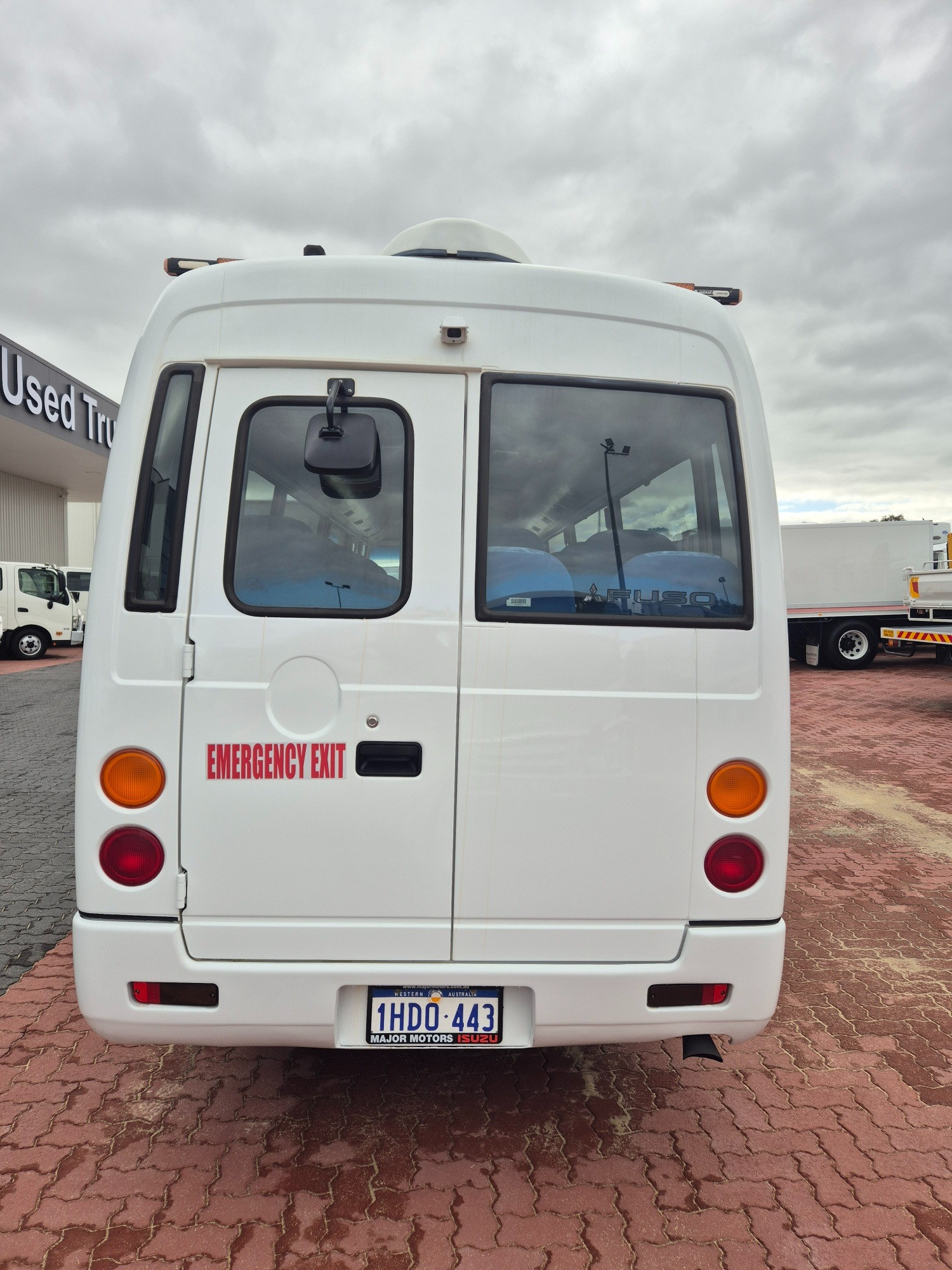 2020 FUSO ROSA DELUXE 25 SEATER AUTOMATIC BUS