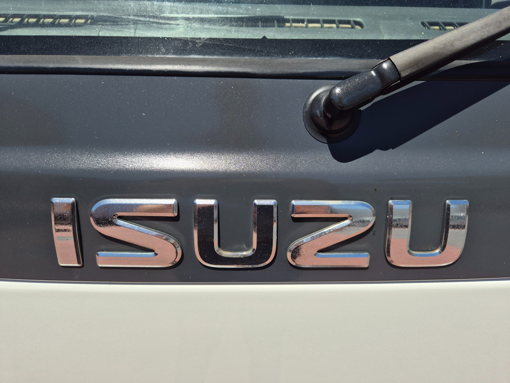 2007 ISUZU NPR N5 300 MEDIUM 5 SP MANUAL TRAY