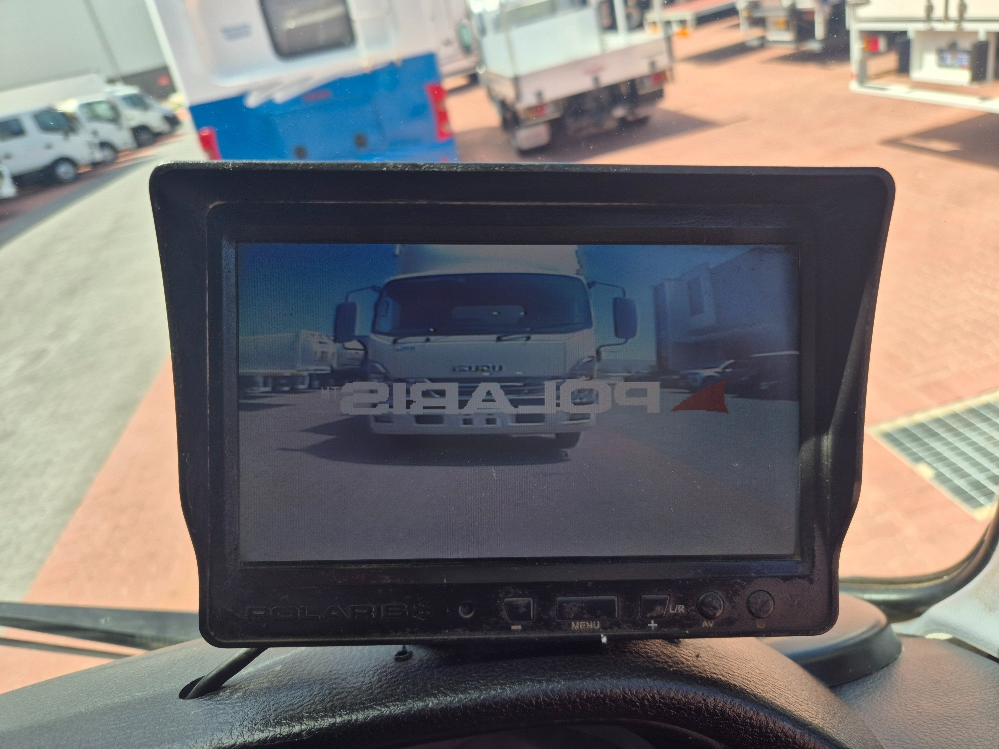 2009 HINO 500 GT8J 1322 LONG (4x4) 6 SP MANUAL TRAY & CRANE