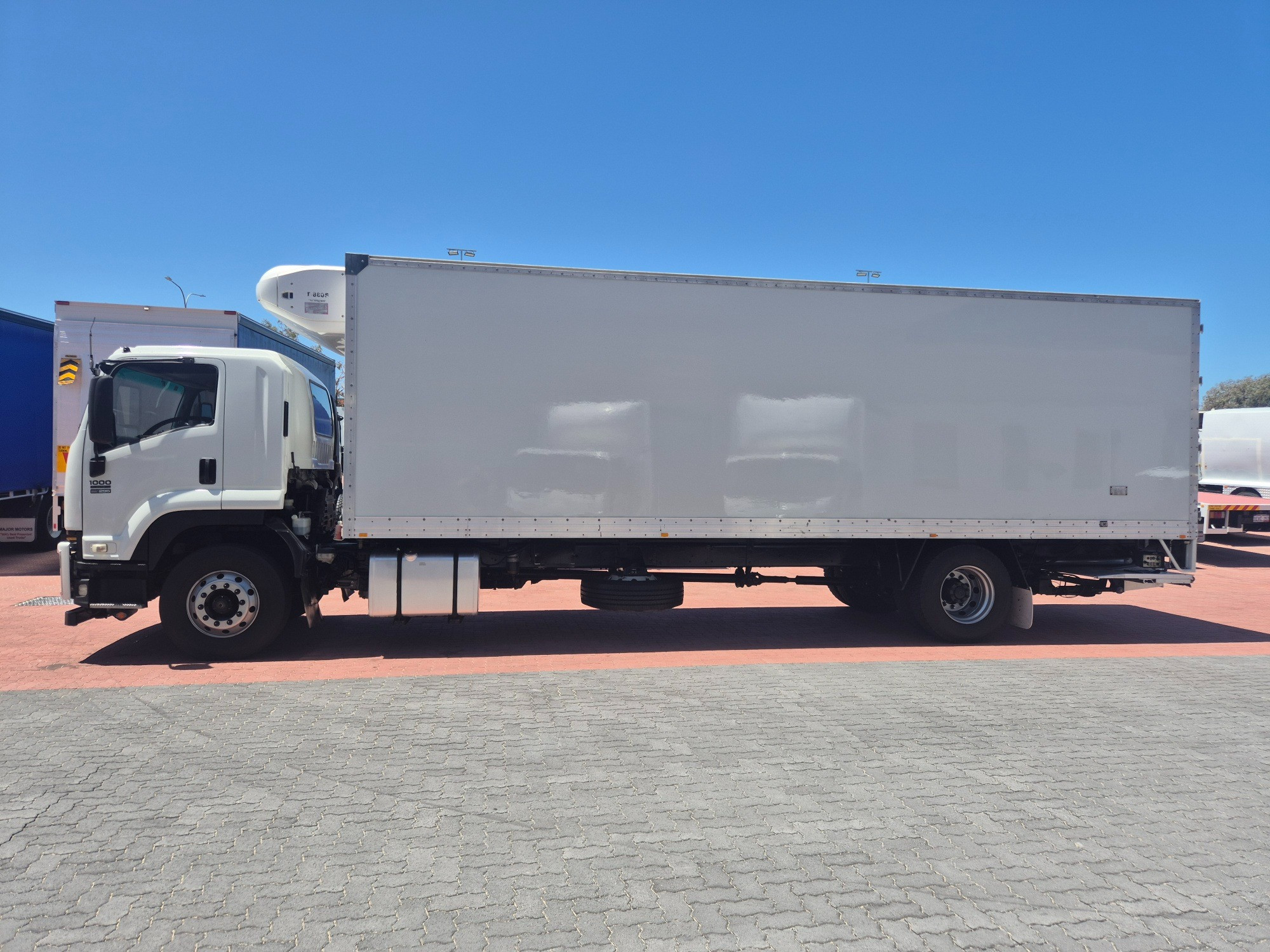 2015 ISUZU FVD FH MY11 1000 AUTO 6 SP AUTOMATIC VAN AND TAIL.LIFT