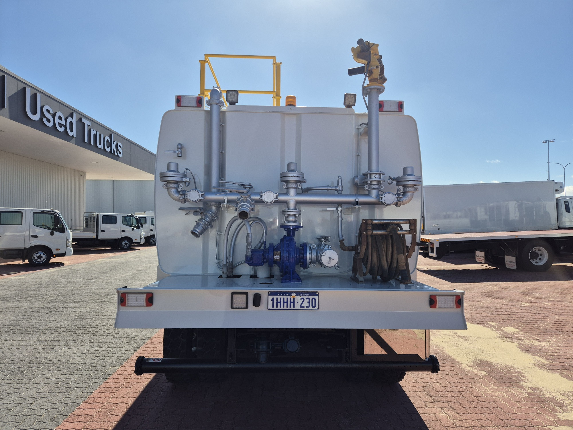 2020 HINO 500 FM8J FM2628 MEDIUM 6 SP AUTO WATER TRUCK