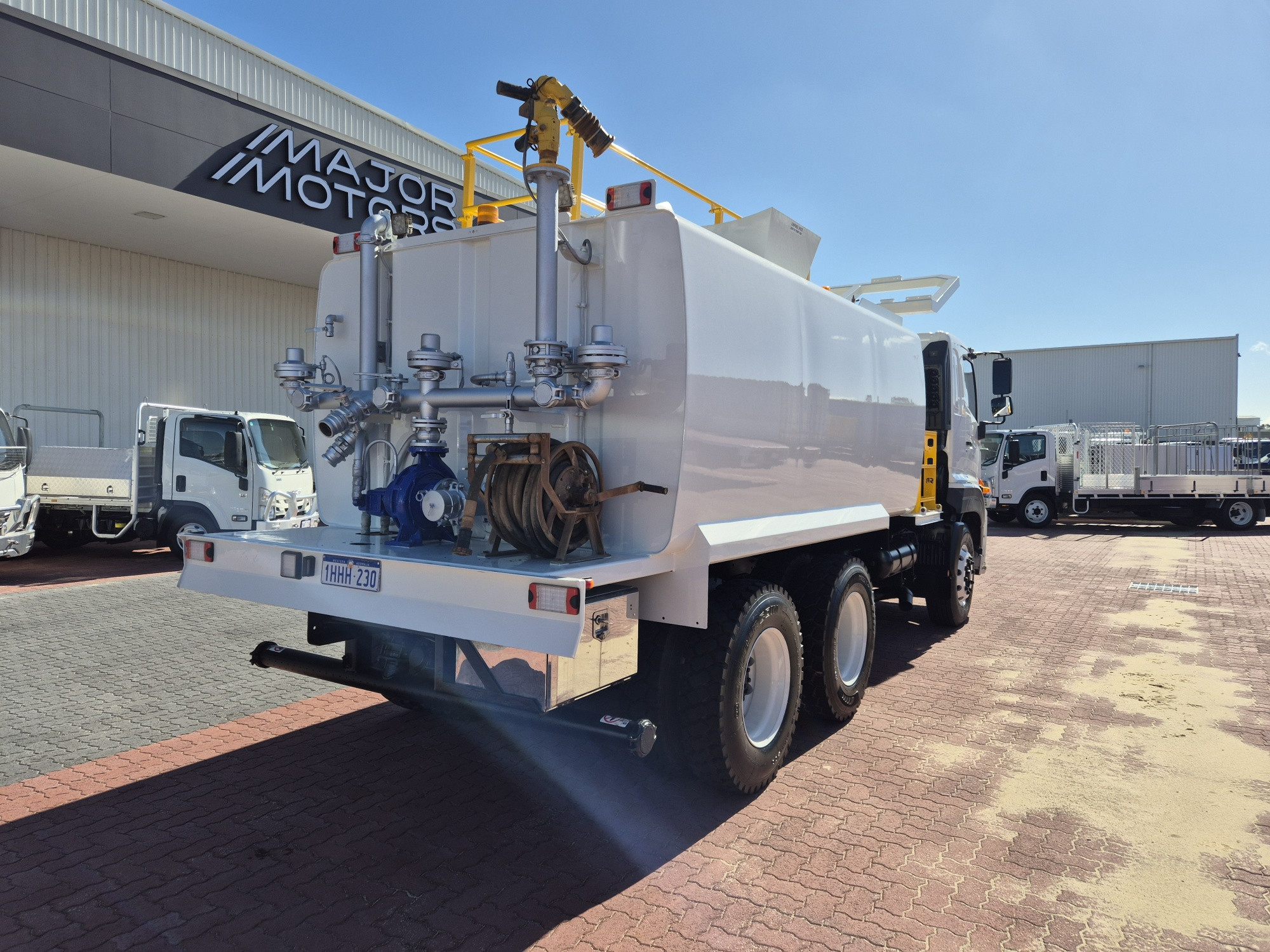 2020 HINO 500 FM8J FM2628 MEDIUM 6 SP AUTO WATER TRUCK