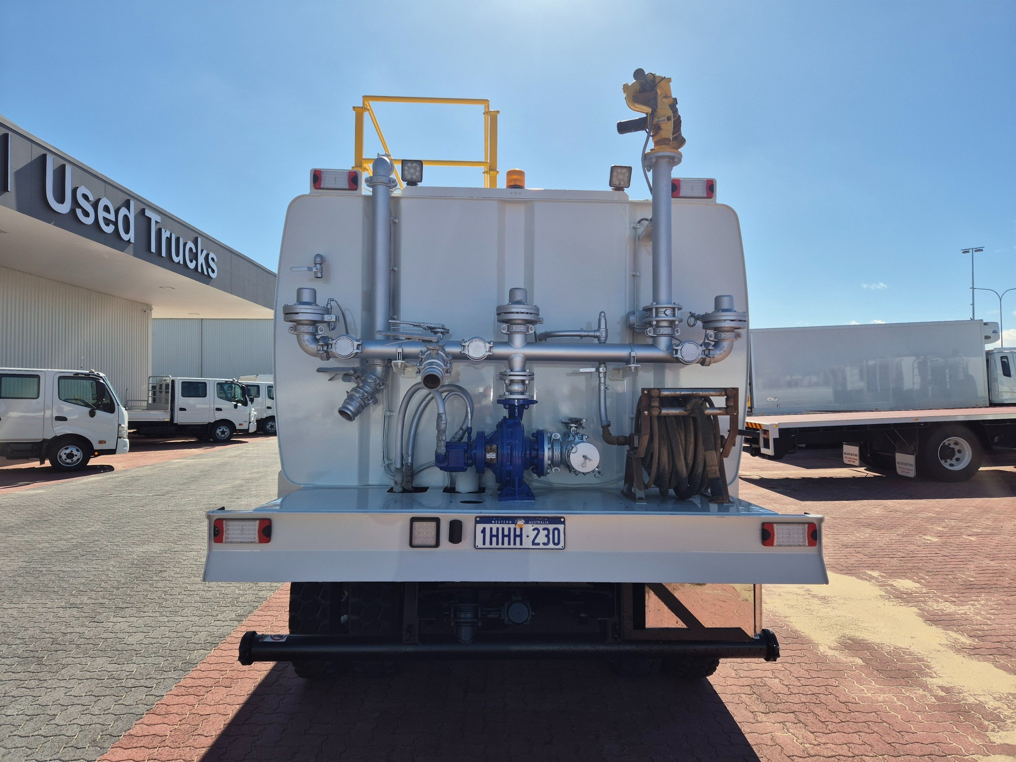2020 HINO 500 FM8J FM2628 MEDIUM 6 SP AUTO WATER TRUCK