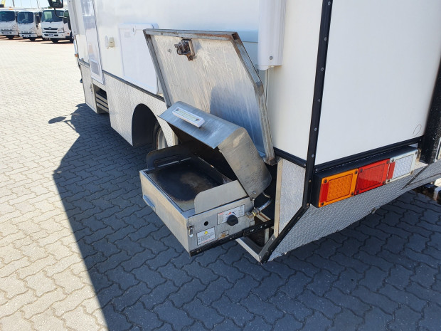 2012 ISUZU NPS NH 300 (4x4) 6 SP MANUAL MOTORHOME