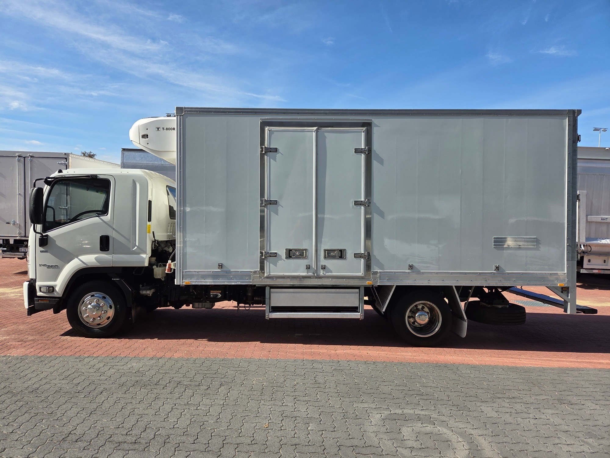 2019 ISUZU FSD F MY18 140/120-260 (LWB) 6 SP AUTOMATIC REFRIGERATED TRUCK