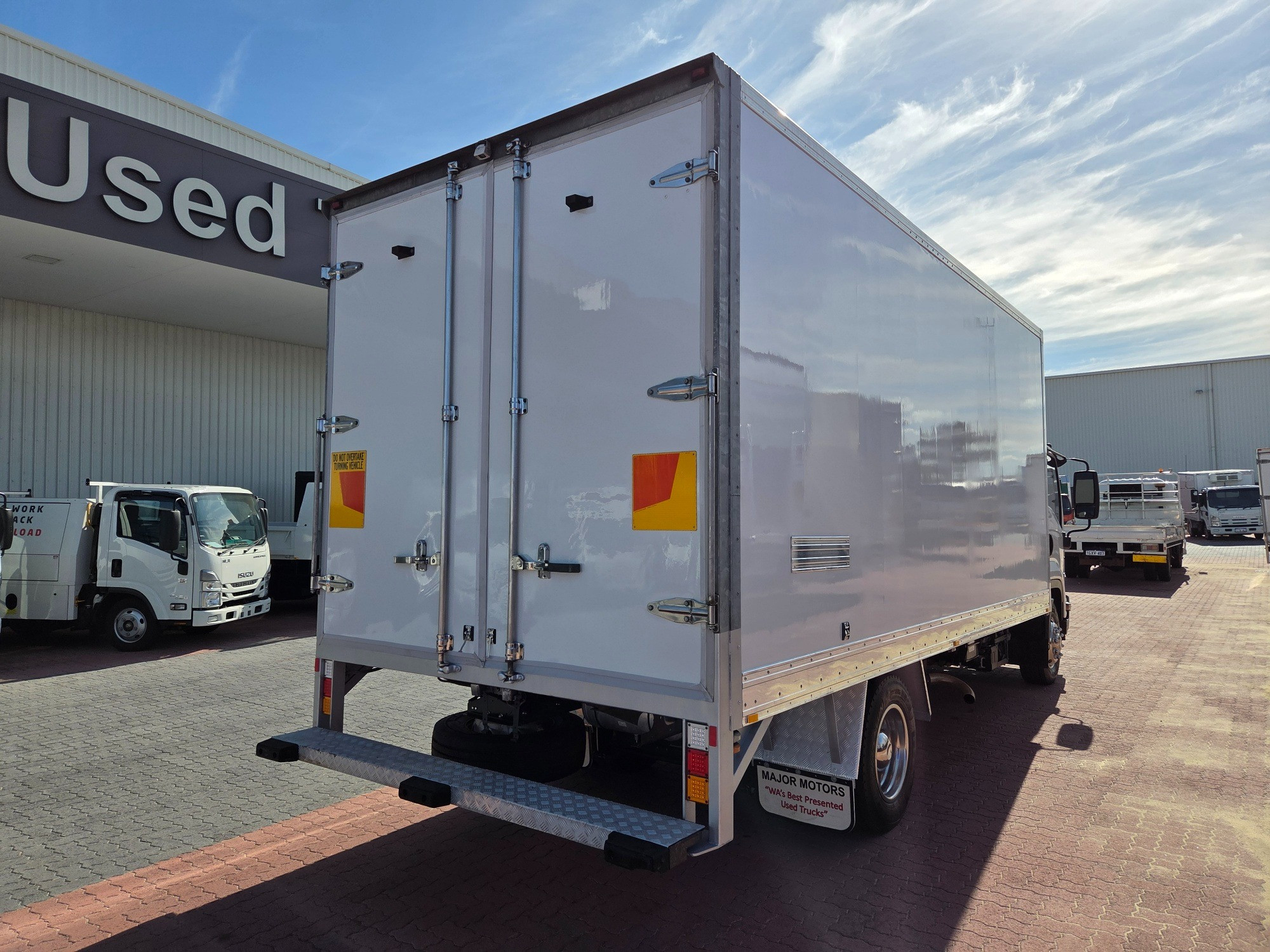 2019 ISUZU FSD F MY18 140/120-260 (LWB) 6 SP AUTOMATIC REFRIGERATED TRUCK