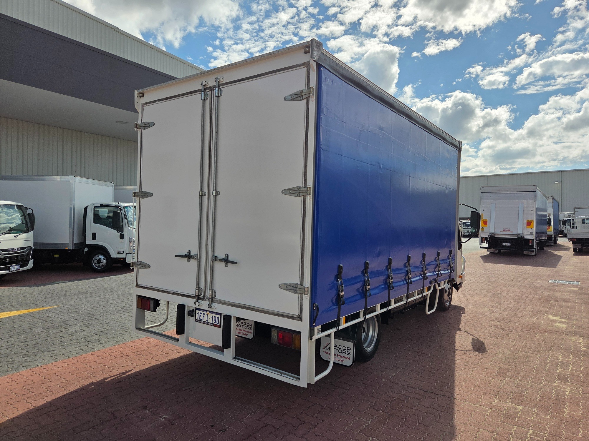 2013 HINO 300 XZU710R 616 AUTO MWB 6 SP AUTOMATIC 6 PALLET TAUTLINER