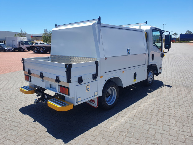 2022 ISUZU NLR NH MY21 45-140 (SWB) SERVICEPACK-X 6 SP AUTOMATED MANUAL C/CHAS