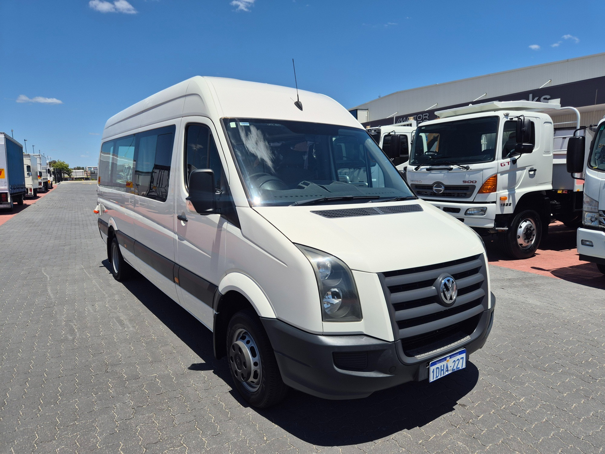 2010 VOLKSWAGEN CRAFTER 2EF1 35 LWB HIGH ROOF 6 SP AUTOMATIC 3D VAN