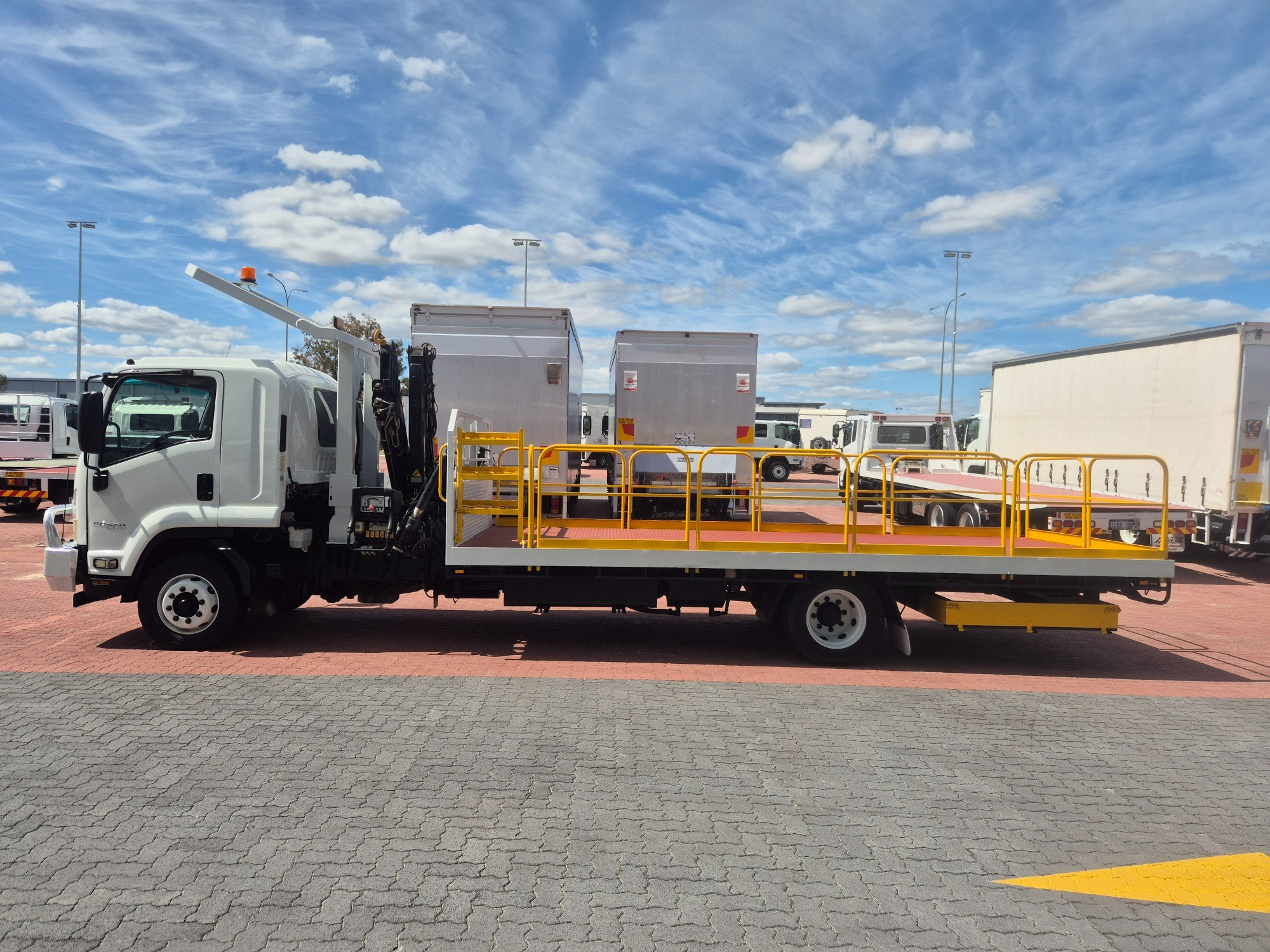 2016 ISUZU FSR F MY16 140/120-260 (LWB) 6 SP AUTOMATIC C/CHAS