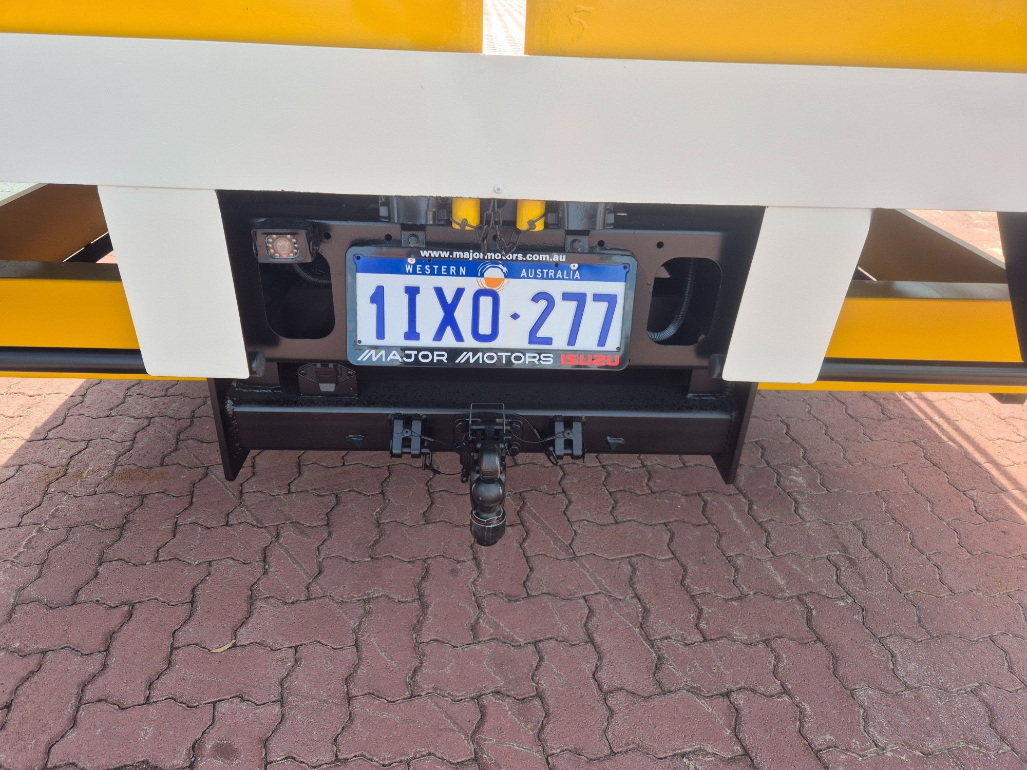 2016 ISUZU FSR F MY16 140/120-260 (LWB) 6 SP AUTOMATIC C/CHAS