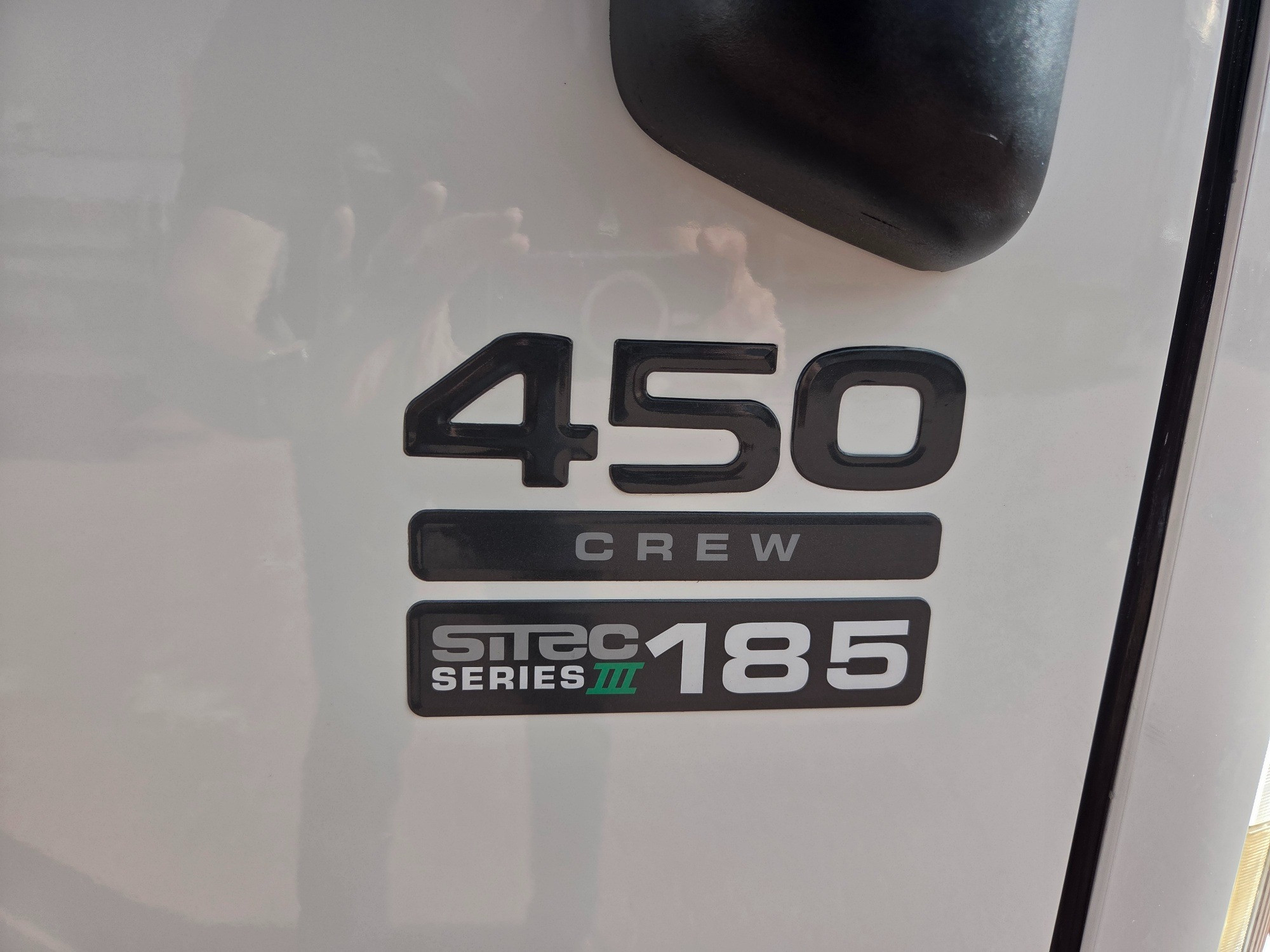 2015 ISUZU NQR NH 450 CREW 6 SP MANUAL C/CHAS