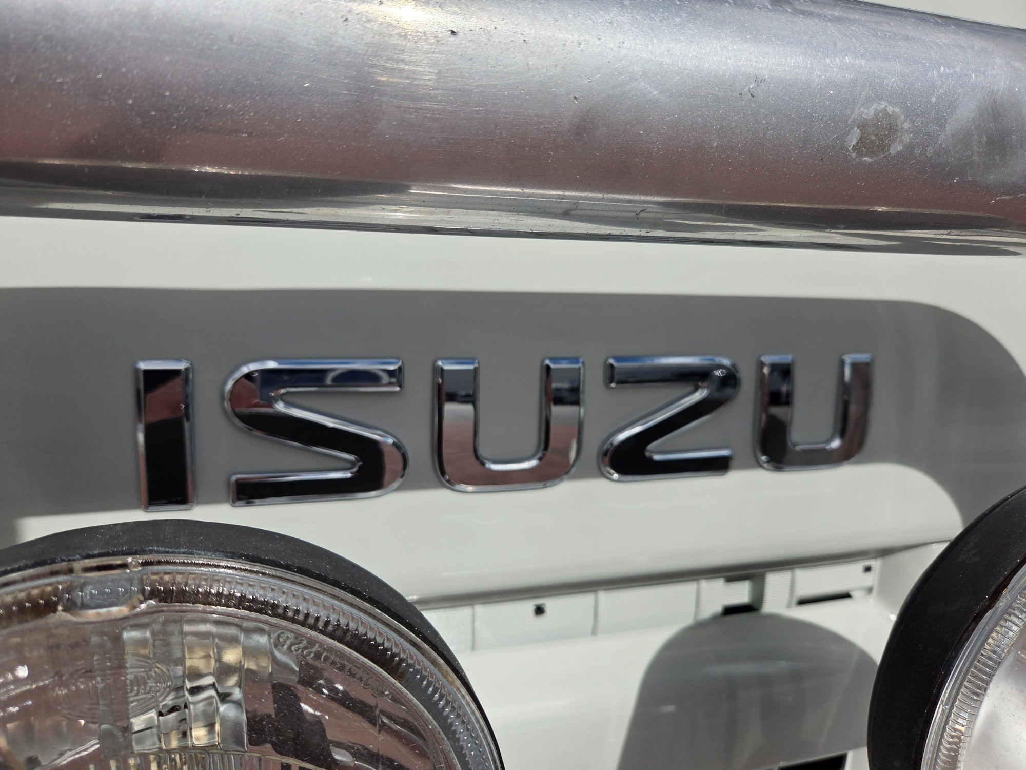 2015 ISUZU NQR NH 450 CREW 6 SP MANUAL C/CHAS