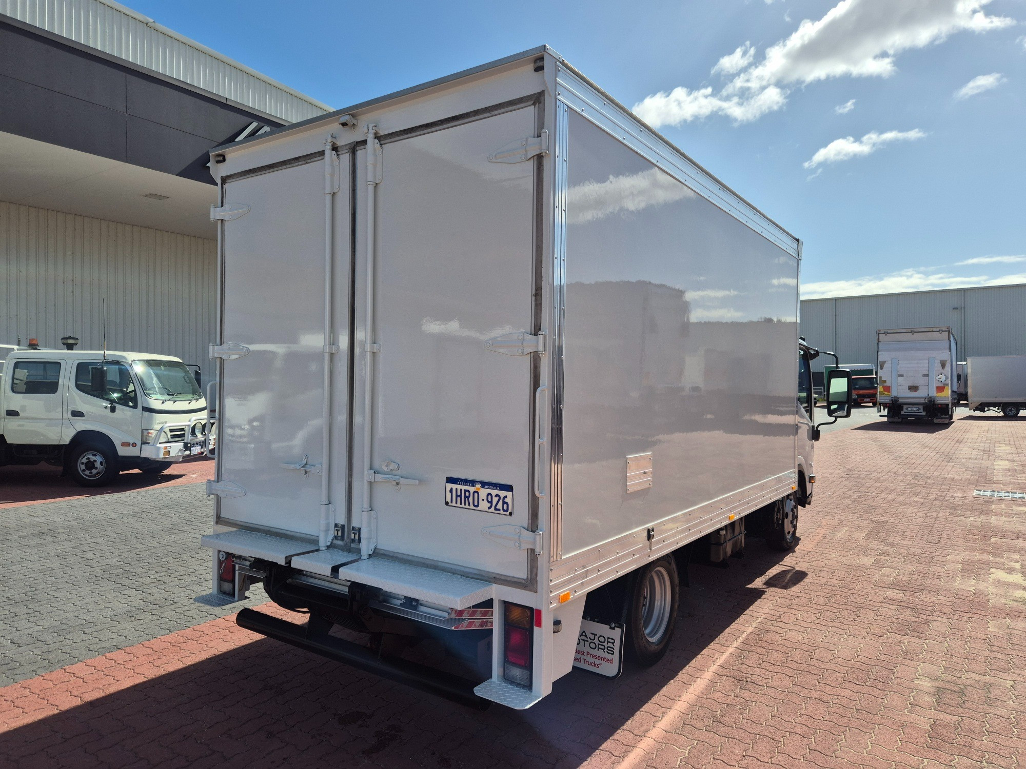 2022 ISUZU NNR NH MY21 45-150 (MWB) 6 SP AUTOMATED MANUAL VAN WITH TAIL LIFT