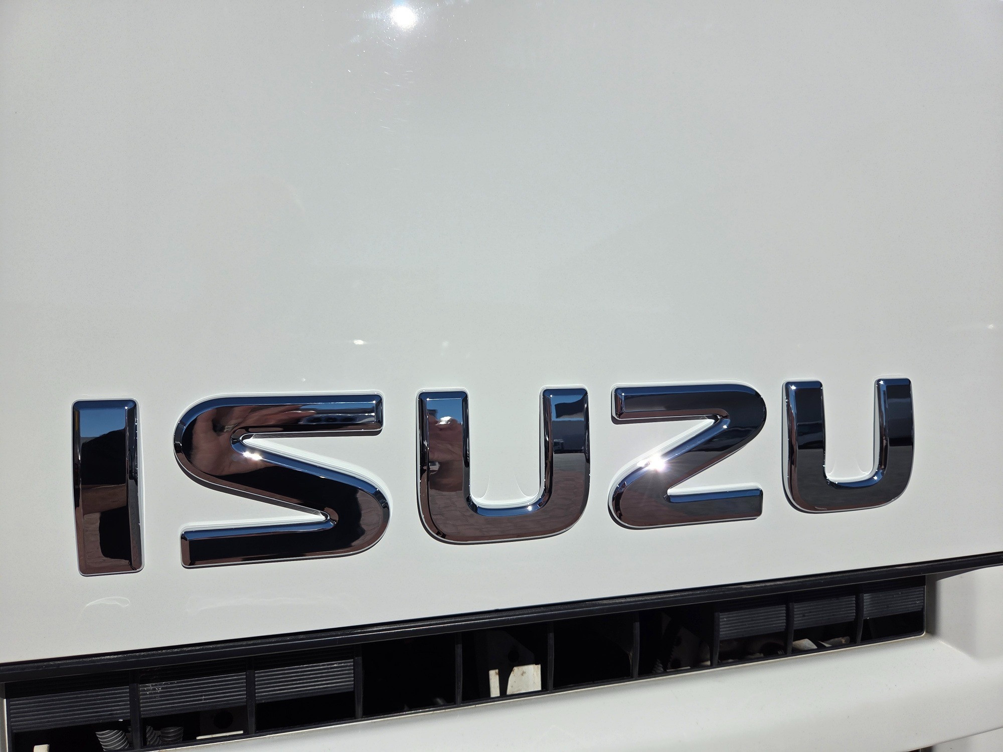 2014 ISUZU FVL 1400 (6x2) 8 SP MANUAL CRANE TRUCK
