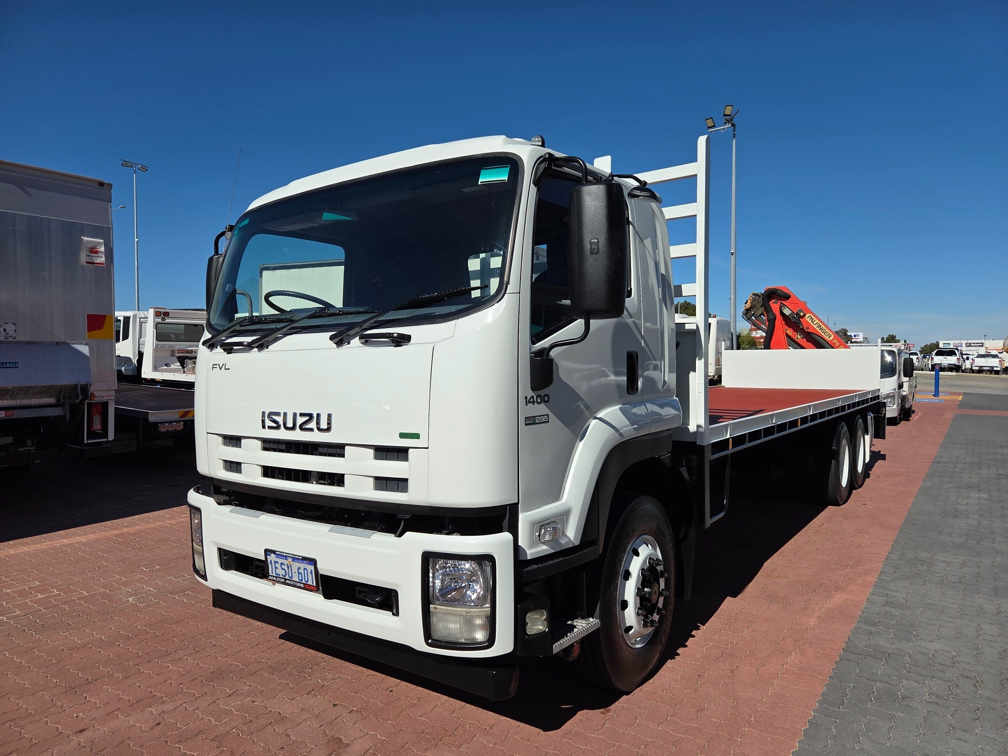 2014 ISUZU FVL 1400 (6x2) 8 SP MANUAL CRANE TRUCK