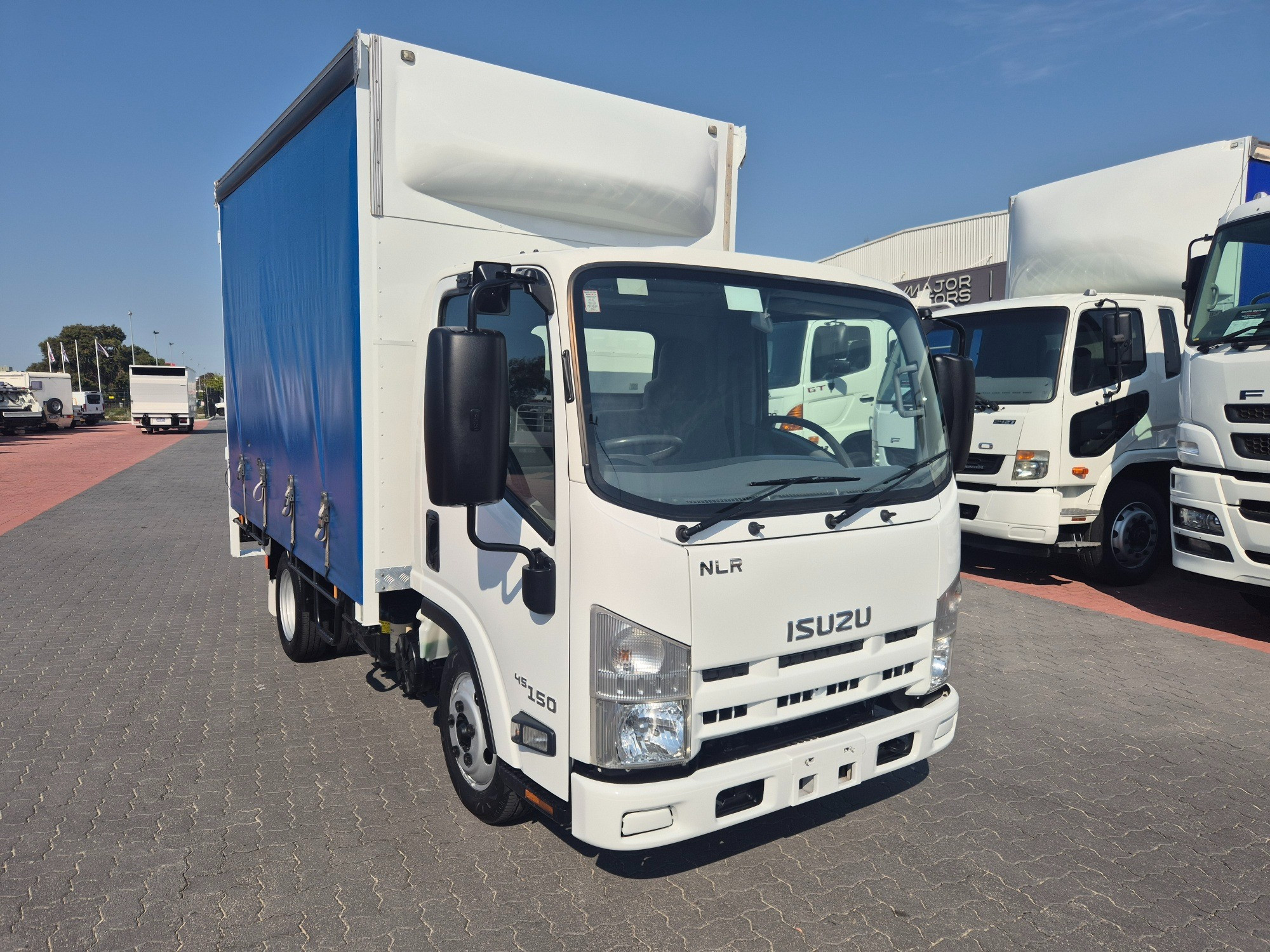2015 ISUZU NLR N MY15 45-150 (MWB) 6 SP MANUAL TAUTLINER