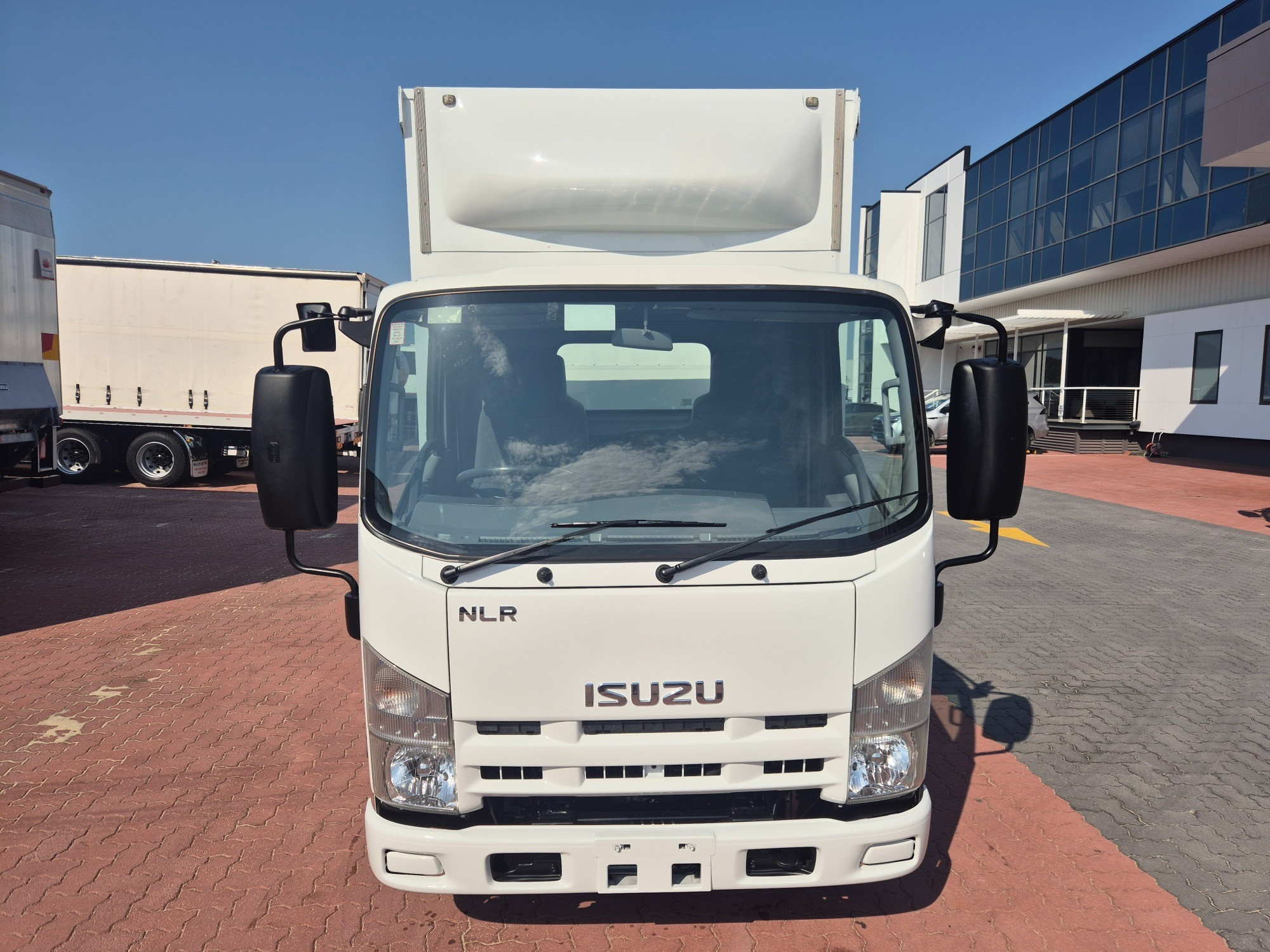 2015 ISUZU NLR N MY15 45-150 (MWB) 6 SP MANUAL TAUTLINER