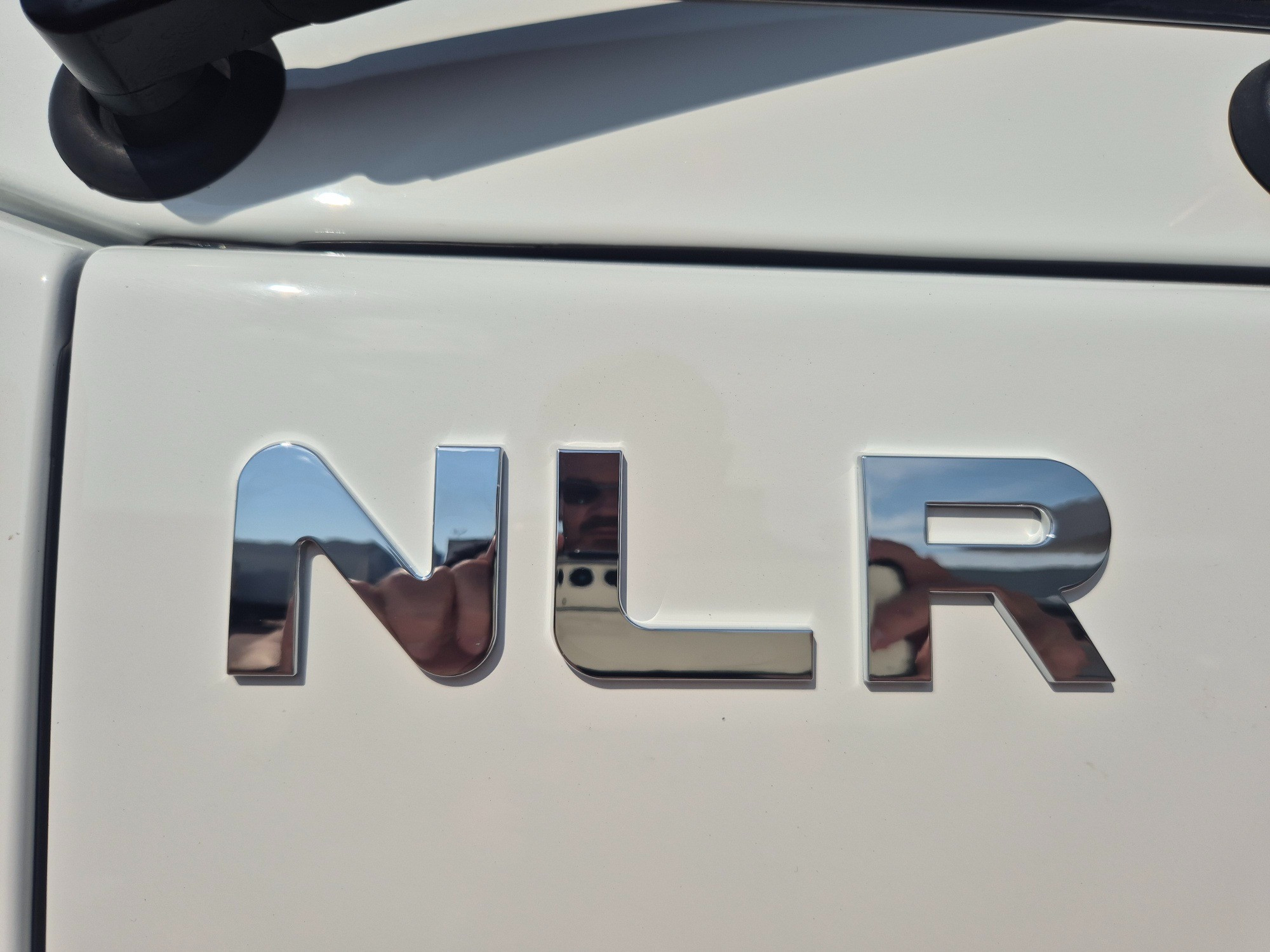 2015 ISUZU NLR N MY15 45-150 (MWB) 6 SP MANUAL TAUTLINER