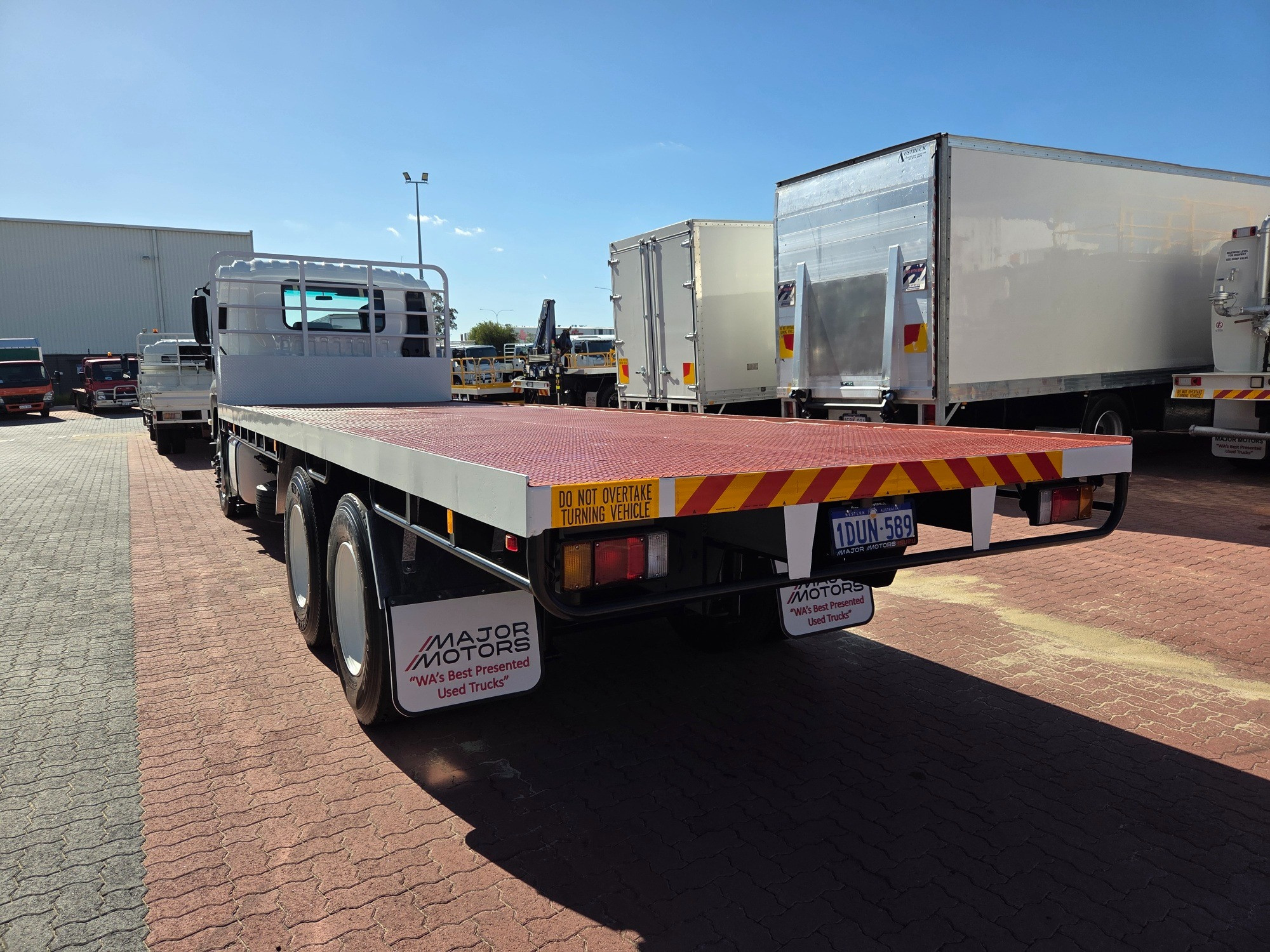 2011 ISUZU FVY FH 1400 AUTO (6x4) AUTOMATIC TRAY