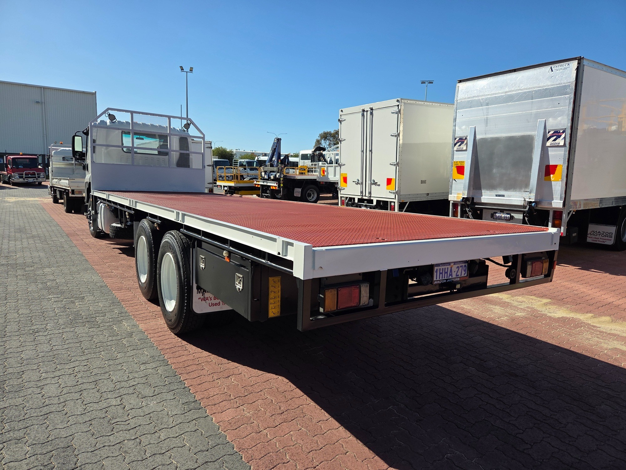 2008 ISUZU FVM FH 1400 LONG 9 SP MANUAL C/CHAS