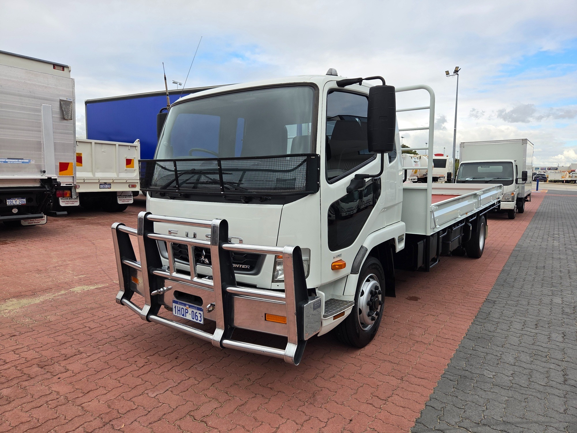 2022 FUSO FIGHTER 1124 AUTOMATIC TRAY