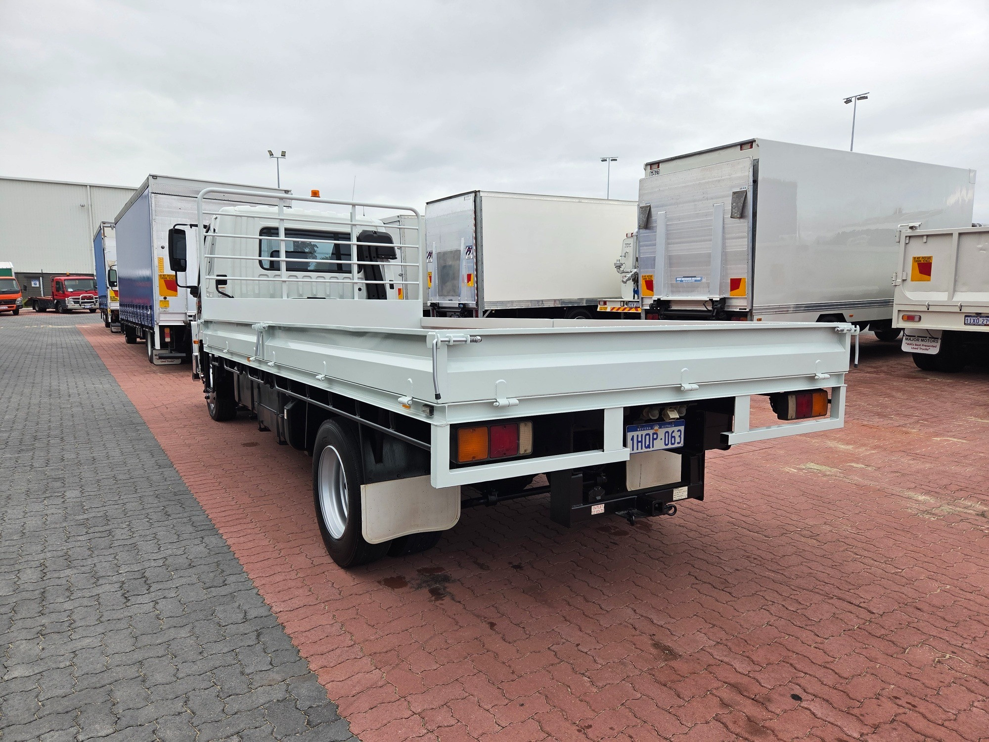 2022 FUSO FIGHTER 1124 AUTOMATIC TRAY