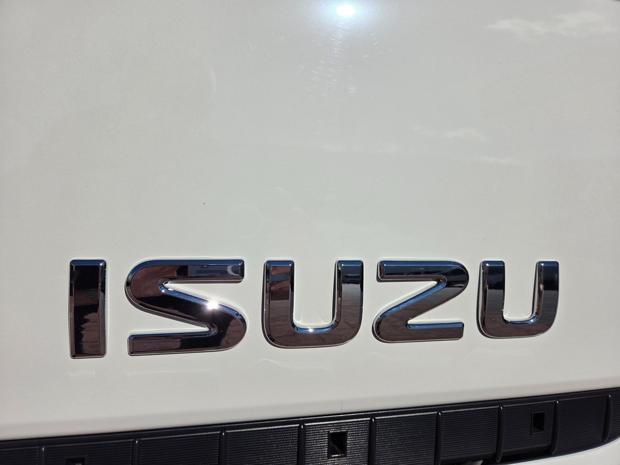 2024 ISUZU NLR NH MY21 45-150 (MWB) 6 SP AUTOMATED MANUAL C/CHAS
