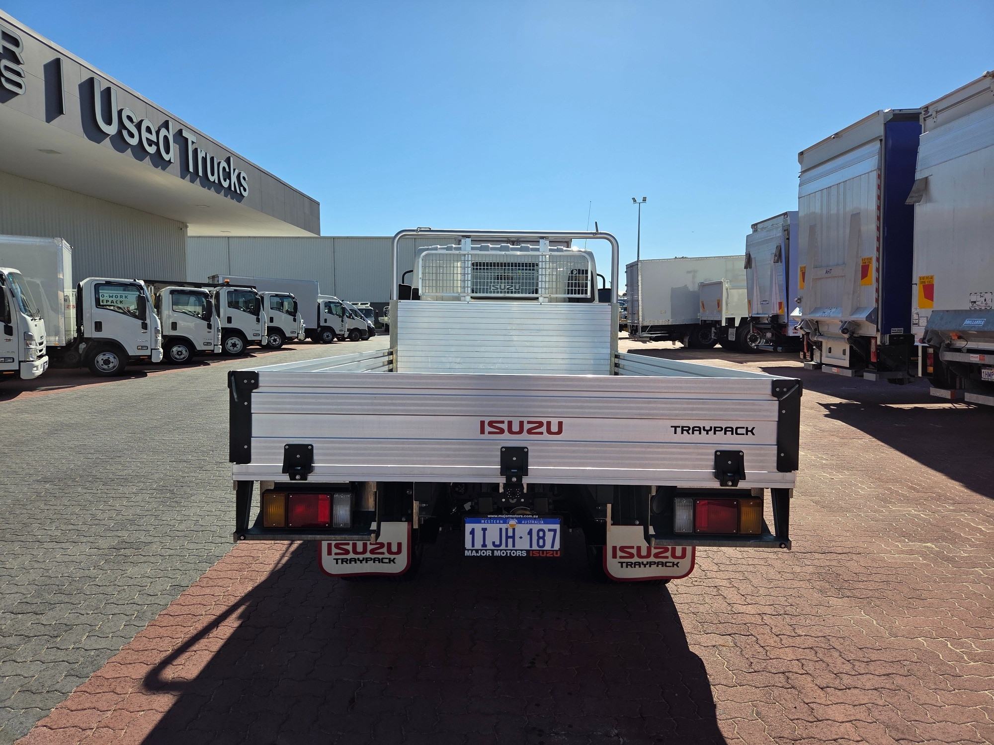2024 ISUZU NLS NH MY21 45-150 AWD TRAYPACK 5 SP MANUAL C/CHAS