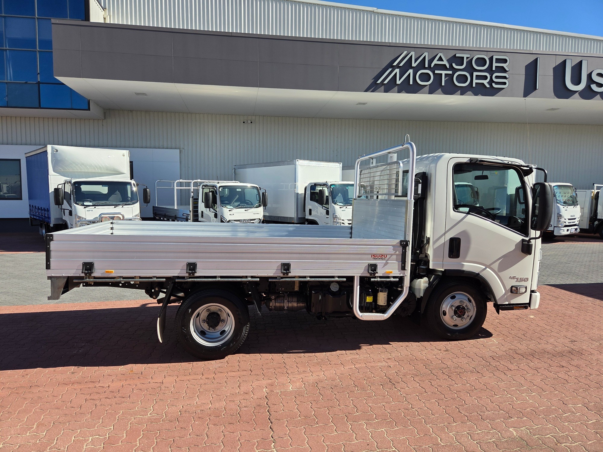 2024 ISUZU NLS NH MY21 45-150 AWD TRAYPACK 5 SP MANUAL C/CHAS