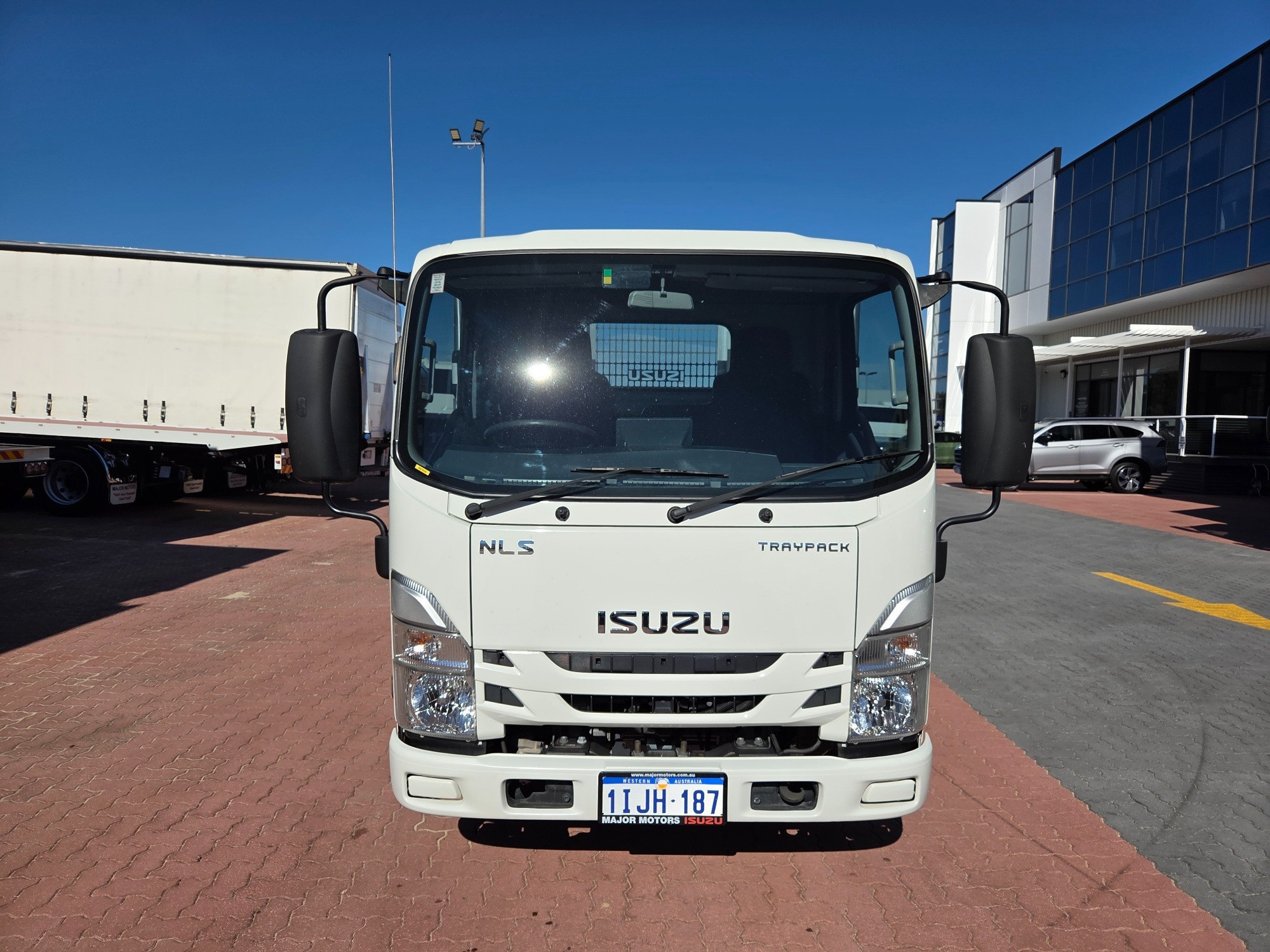 2024 ISUZU NLS NH MY21 45-150 AWD TRAYPACK 5 SP MANUAL C/CHAS