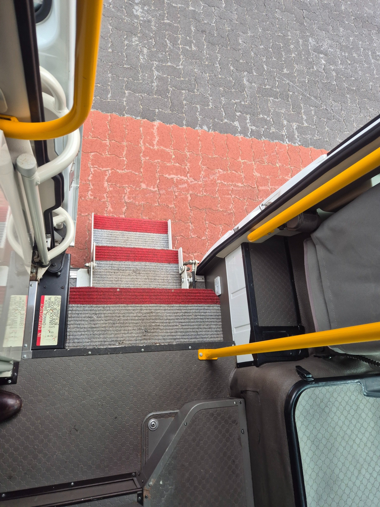 2015 MITSUBISHI FUSO ROSA BE64D DELUXE 6 SP AUTOMATIC BUS