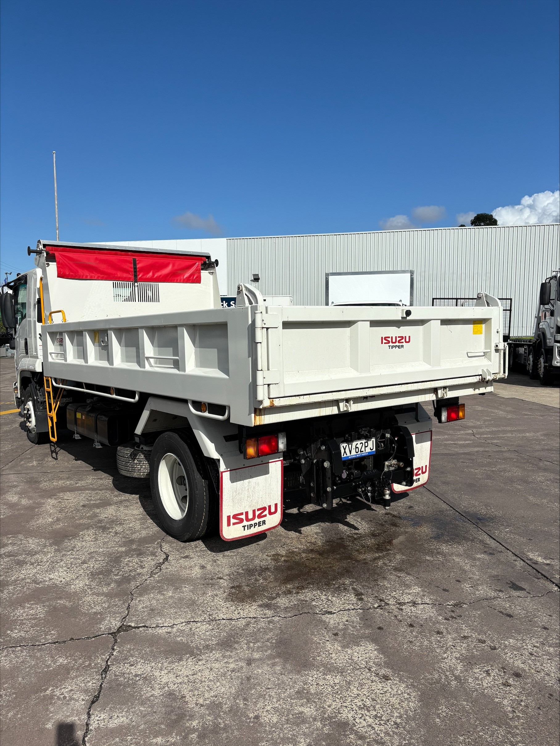 2022 ISUZU FSR F MY18 140/120-260 6 SP MANUAL TIPPER