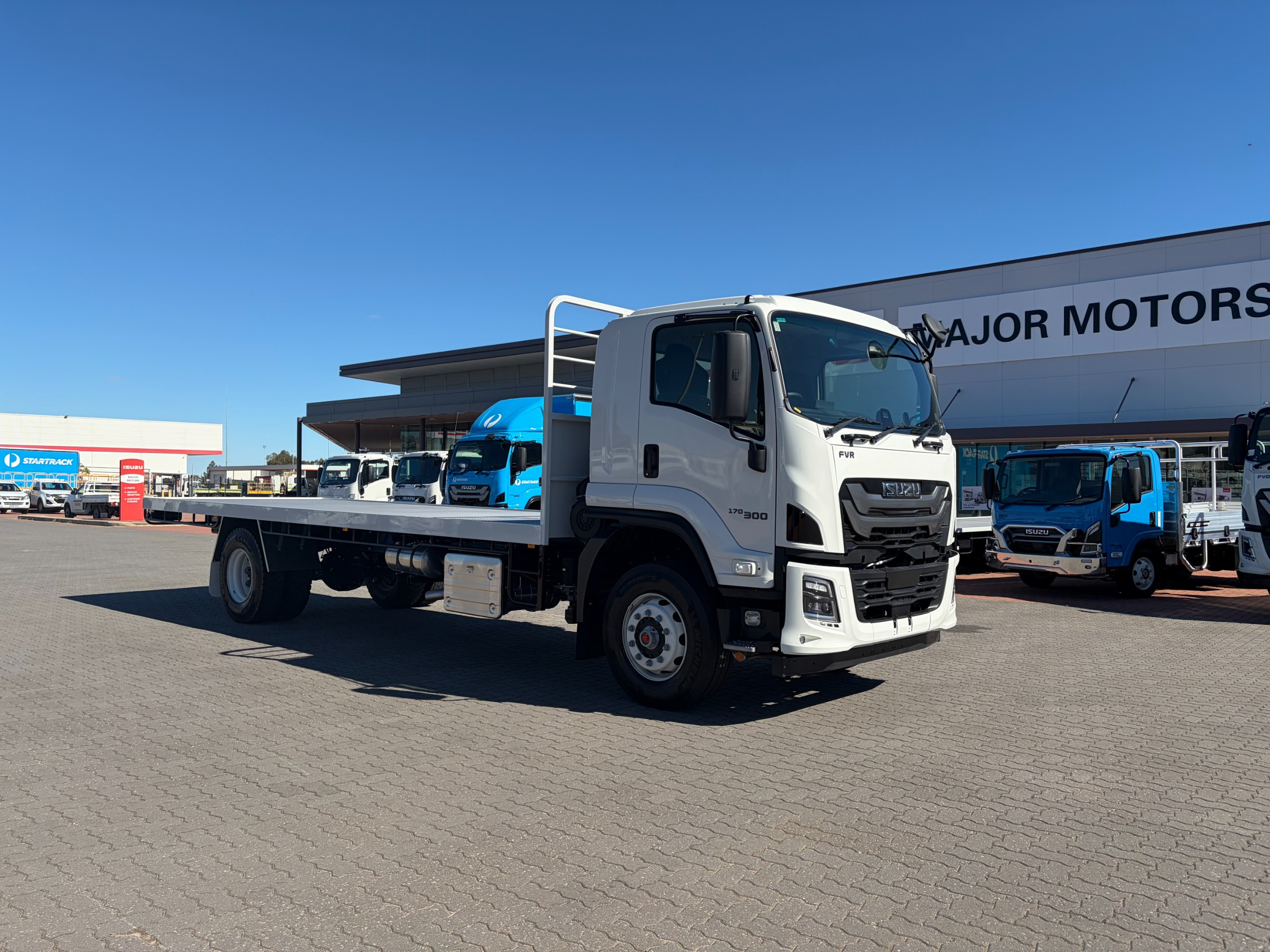2026 ISUZU FVR 170-300 AT R60 6 SP AUTOMATIC TRAY